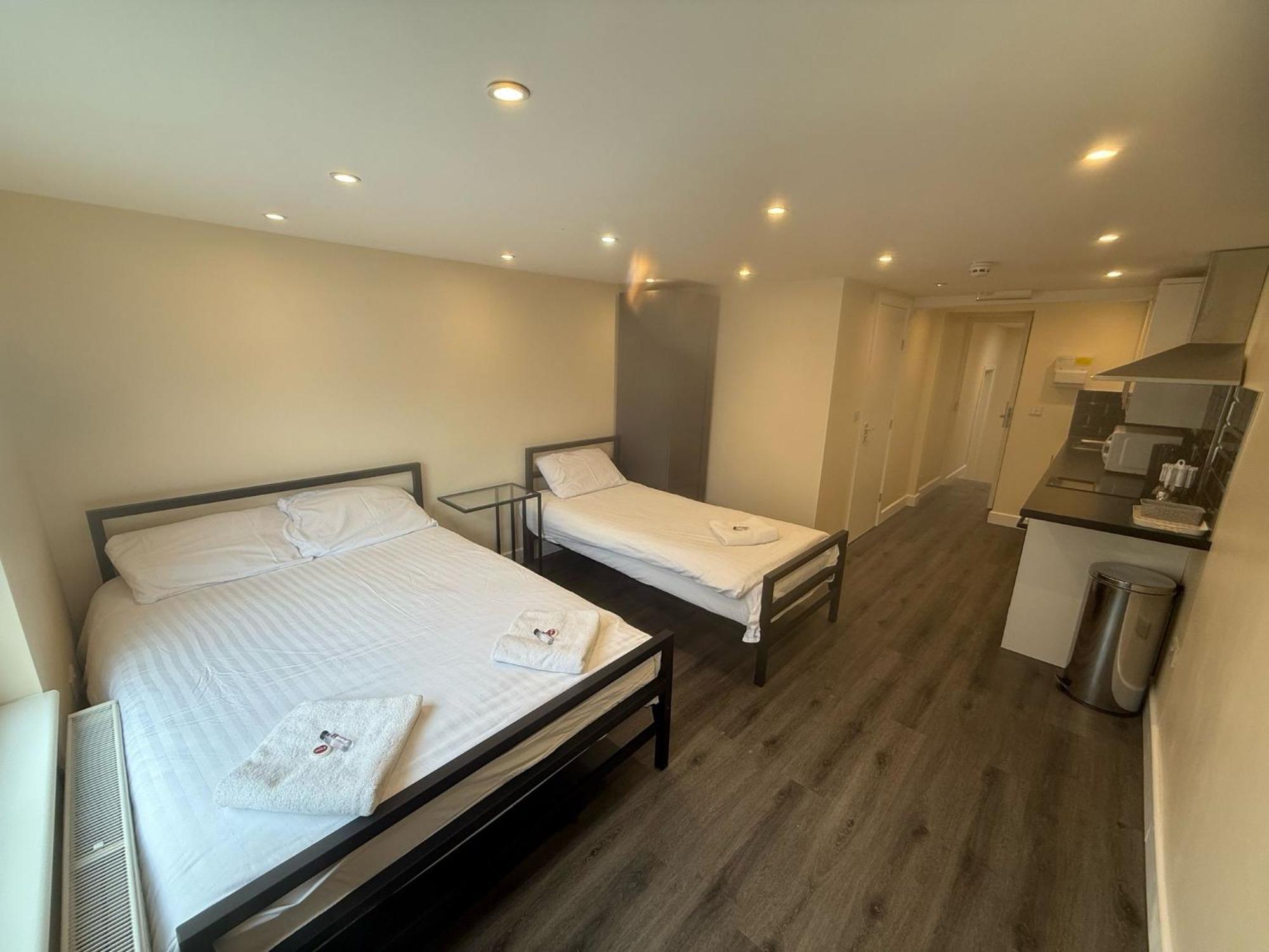 Saba Hotel London Exterior photo